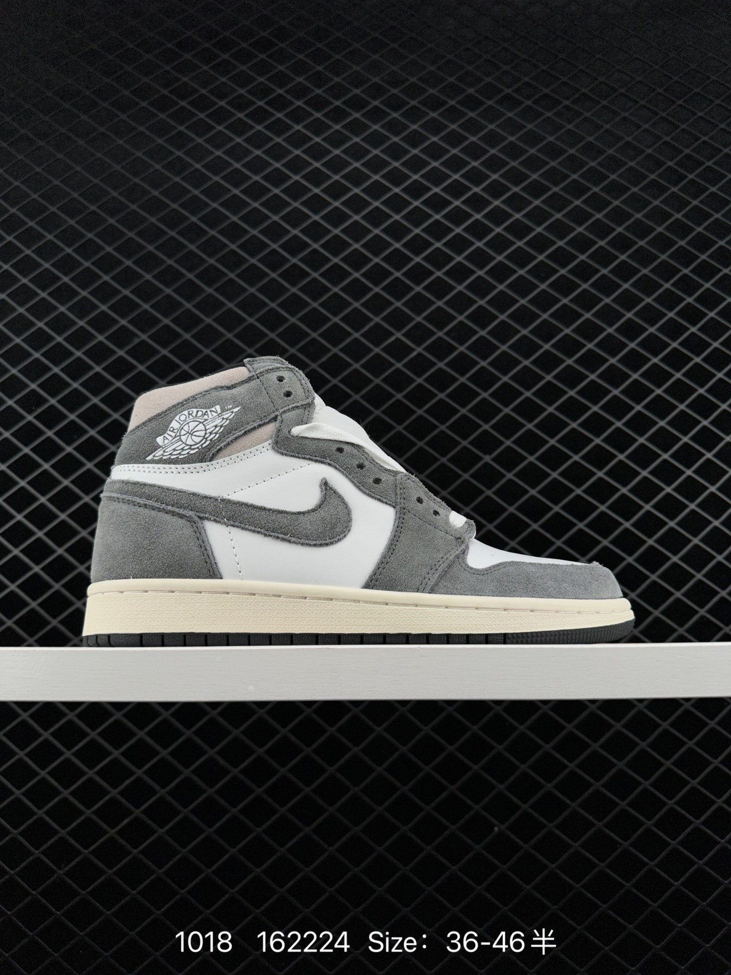 Air Jordan 1 High OG ”Celadon“
